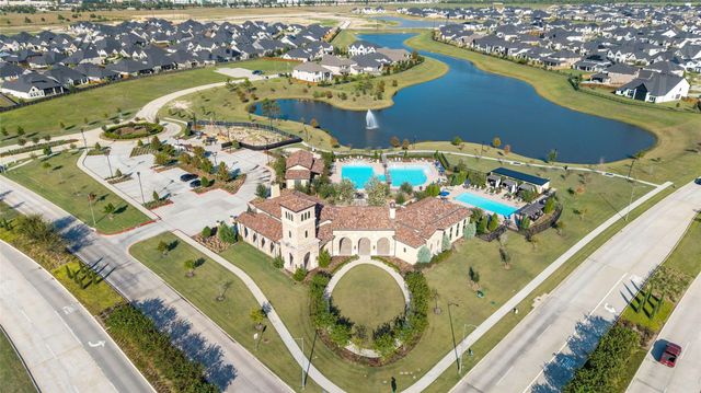 13702 Martingale Pointe Drive, Cypress, TX 77433