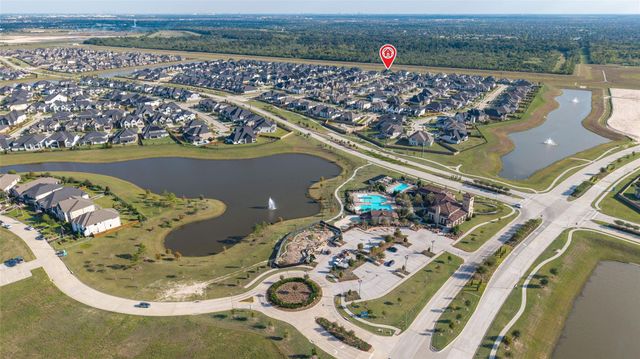 13702 Martingale Pointe Drive, Cypress, TX 77433