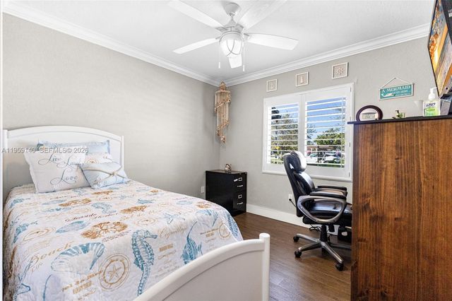 9390 SW 190th St, Cutler Bay, FL 33157