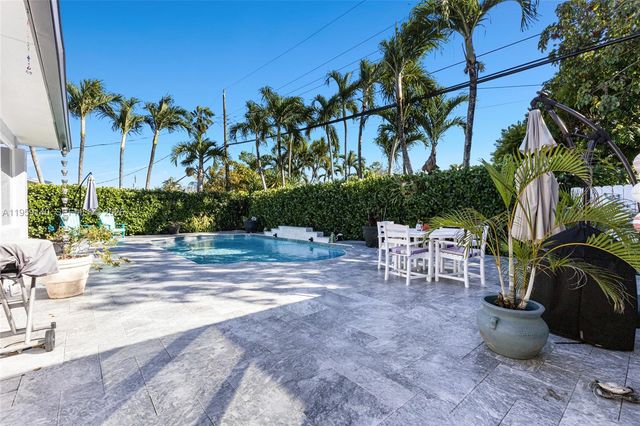 9390 SW 190th St, Cutler Bay, FL 33157