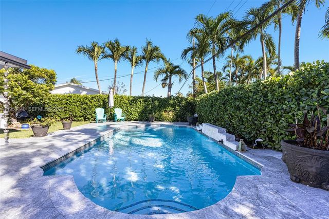 9390 SW 190th St, Cutler Bay, FL 33157