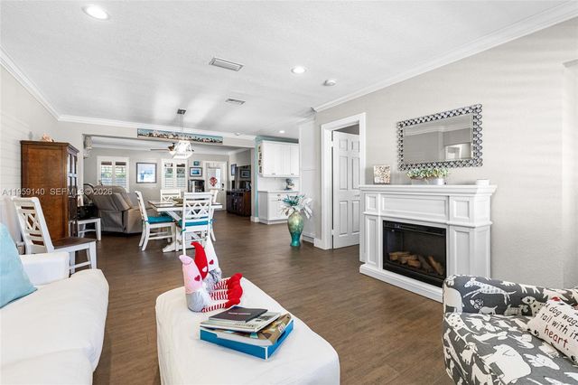 9390 SW 190th St, Cutler Bay, FL 33157