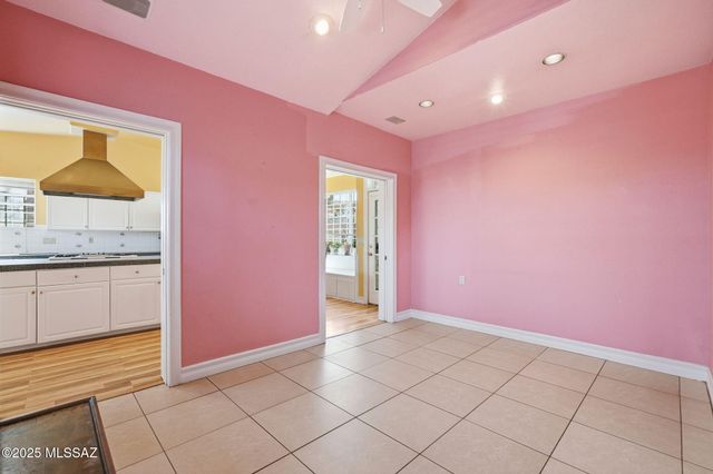 2735 N Silver Reef Drive, Nogales, AZ 85621