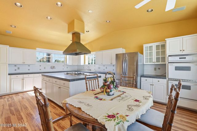 2735 N Silver Reef Drive, Nogales, AZ 85621