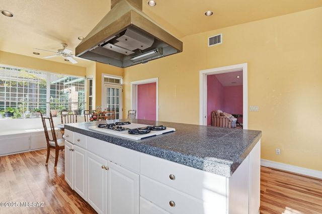 2735 N Silver Reef Drive, Nogales, AZ 85621