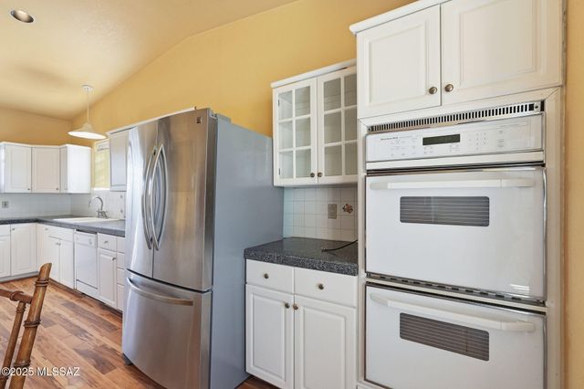 2735 N Silver Reef Drive, Nogales, AZ 85621