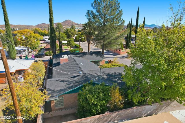 2735 N Silver Reef Drive, Nogales, AZ 85621