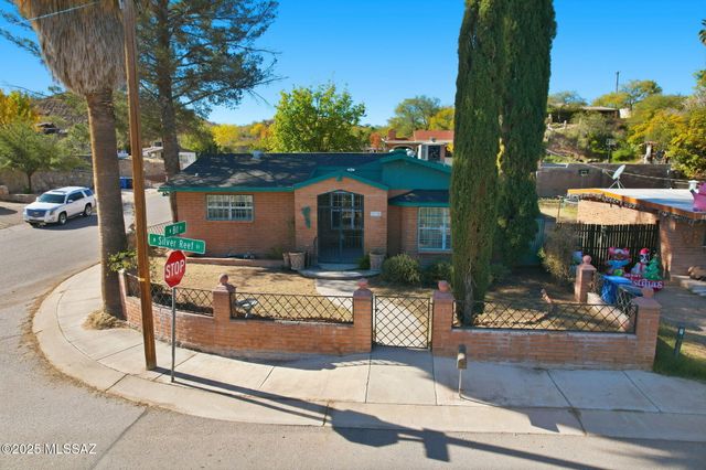 2735 N Silver Reef Drive, Nogales, AZ 85621