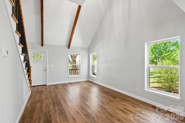13 Annie Street, Asheville, NC 28806