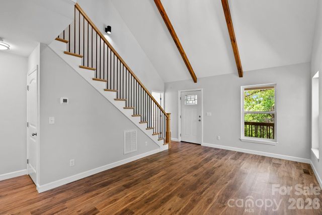 13 Annie Street, Asheville, NC 28806