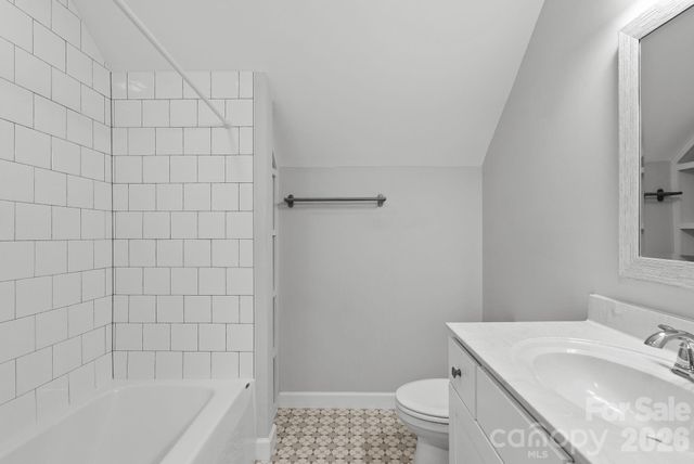 13 Annie Street, Asheville, NC 28806