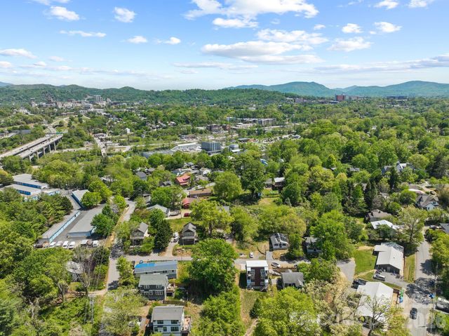 13 Annie Street, Asheville, NC 28806