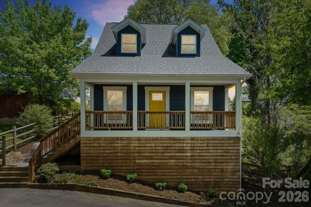 13 Annie Street, Asheville, NC 28806