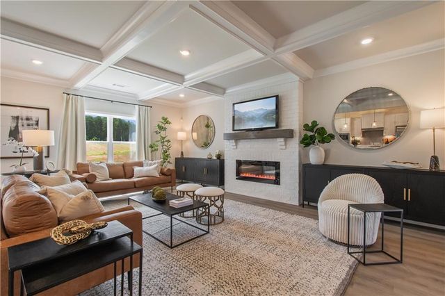 33 Butternut Way, Auburn, GA 30011