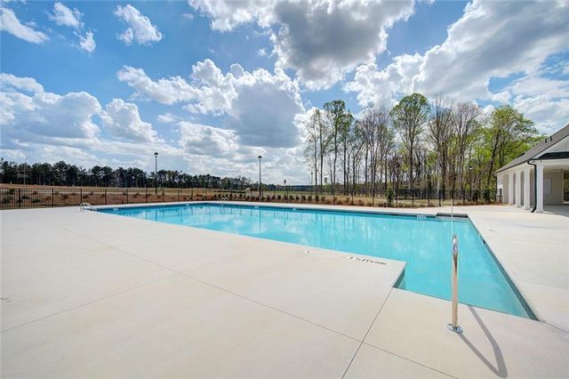 33 Butternut Way, Auburn, GA 30011
