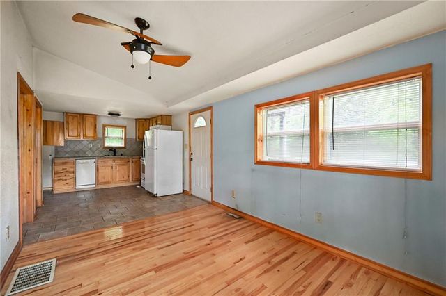 161 T Street, Lake Lotawana, MO 64086