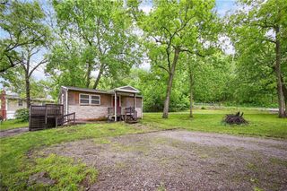 161 T Street, Lake Lotawana, MO 64086