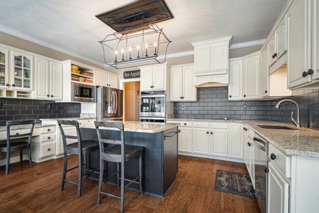 20 FAIR MEADOWS LN, Eads, TN 38028