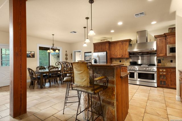 246 Stonebrook Rdg, New Braunfels, TX 78132