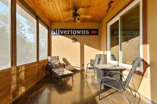 246 Stonebrook Rdg, New Braunfels, TX 78132