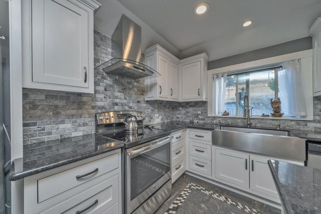 3240 Sacramento St, Placerville, CA 95667
