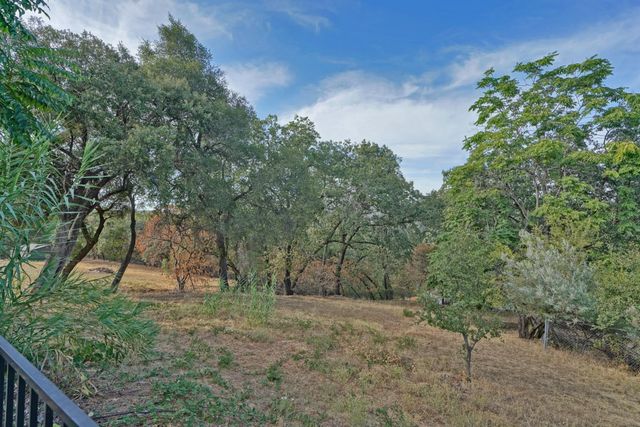 3240 Sacramento St, Placerville, CA 95667