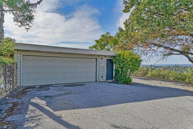 3240 Sacramento St, Placerville, CA 95667