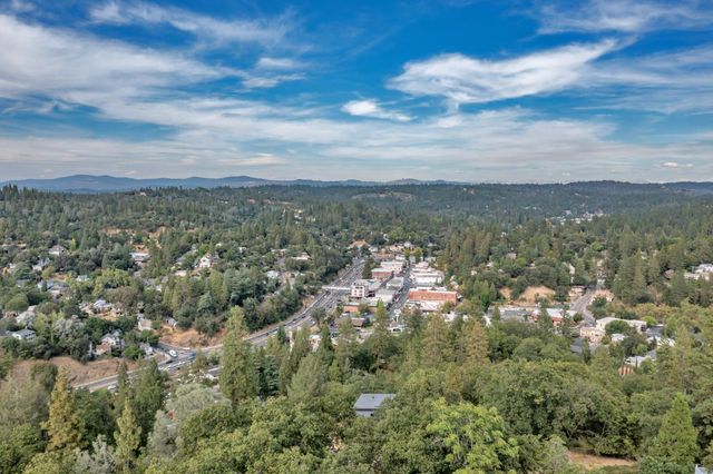 3240 Sacramento St, Placerville, CA 95667