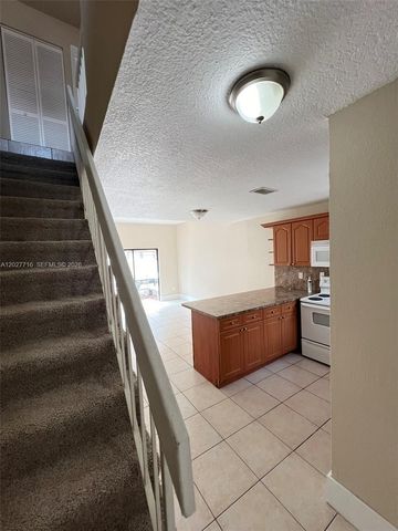 5694 W 25th Court 5694, Hialeah, FL 33016