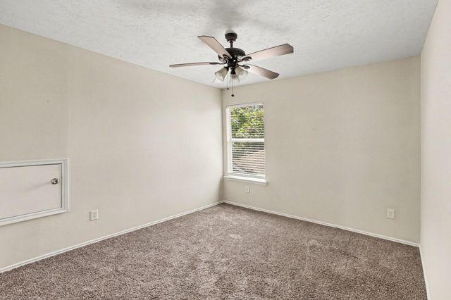 18507 Sunrise Pines Drive, Montgomery, TX 77316