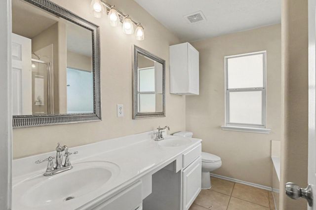 18507 Sunrise Pines Drive, Montgomery, TX 77316