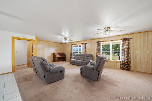 2800 NW 1010 Avenue, Wilburton, OK 74578