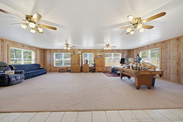 2800 NW 1010 Avenue, Wilburton, OK 74578