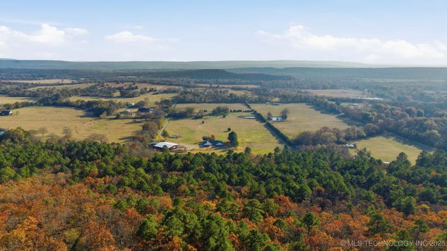 2800 NW 1010 Avenue, Wilburton, OK 74578