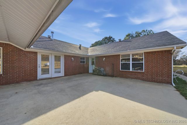 2800 NW 1010 Avenue, Wilburton, OK 74578