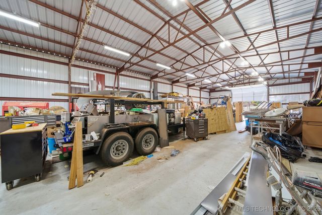 2800 NW 1010 Avenue, Wilburton, OK 74578