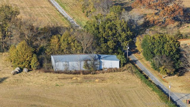 2800 NW 1010 Avenue, Wilburton, OK 74578