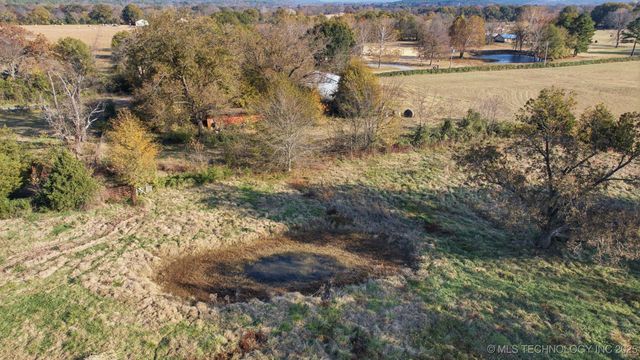 2800 NW 1010 Avenue, Wilburton, OK 74578