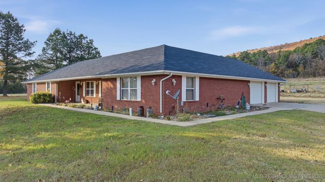 2800 NW 1010 Avenue, Wilburton, OK 74578