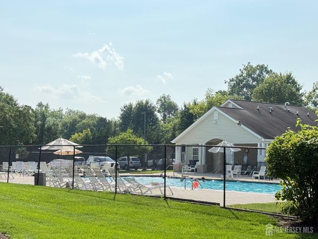 25 Canal View Drive, Lawrence, NJ 08648