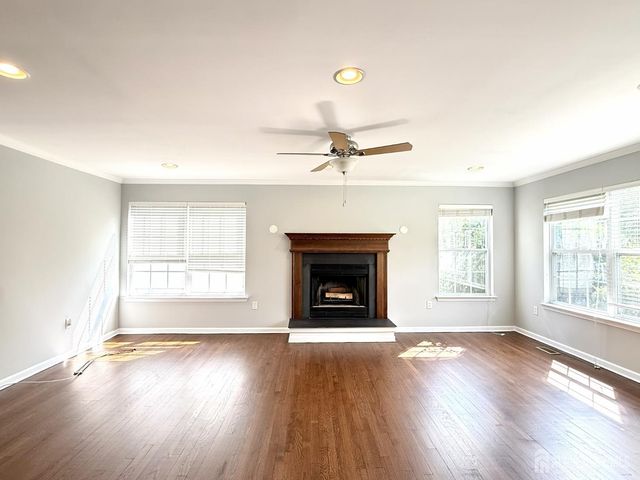 25 Canal View Drive, Lawrence, NJ 08648