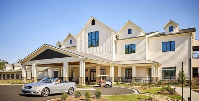 123 Rabun Court, Hoschton, GA 30548