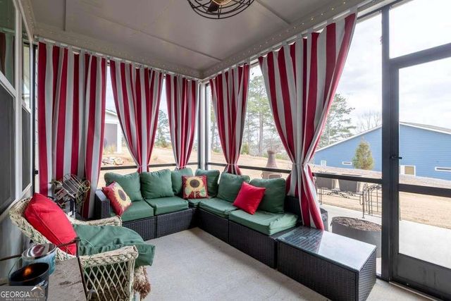 123 Rabun Court, Hoschton, GA 30548