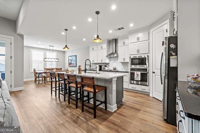 123 Rabun Court, Hoschton, GA 30548