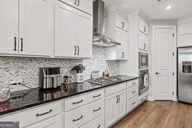 123 Rabun Court, Hoschton, GA 30548