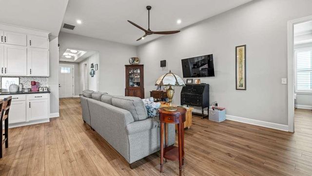 123 Rabun Court, Hoschton, GA 30548