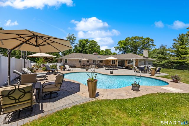 1500 Rhey Avenue, Wallingford, CT 06492