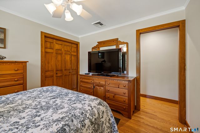 1500 Rhey Avenue, Wallingford, CT 06492
