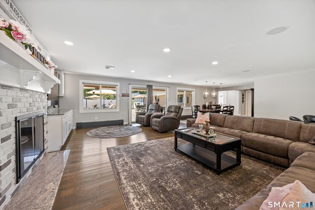 1500 Rhey Avenue, Wallingford, CT 06492