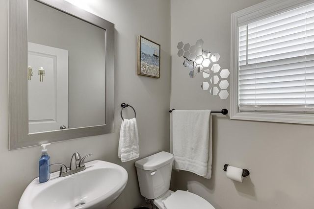 23 Dorset Way, Hoschton, GA 30548